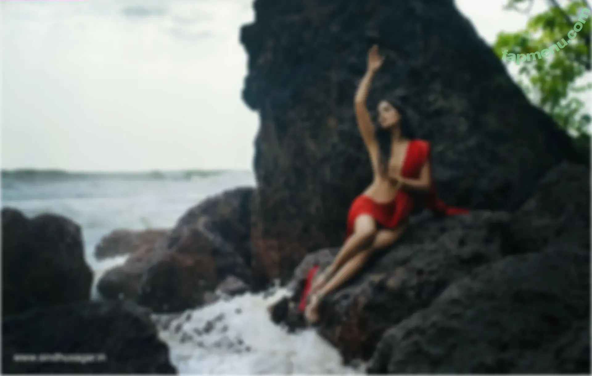 k_raginee_yogesh nude photo #0102 (Raginee)