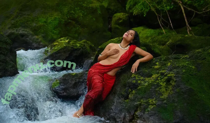 k_raginee_yogesh nude photo #0117 (Raginee)