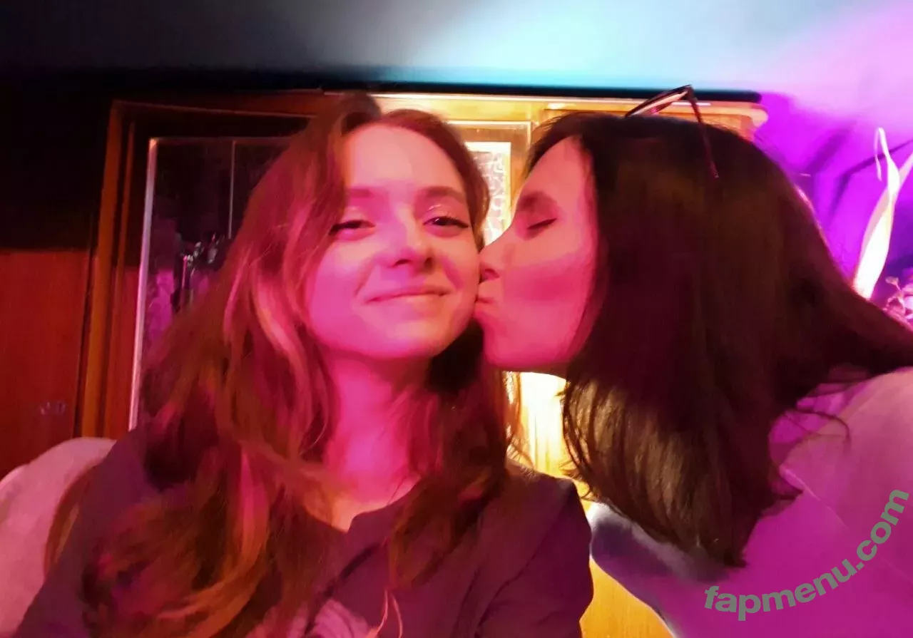 k0lenochka nude photo #0047 (kolenochka__)