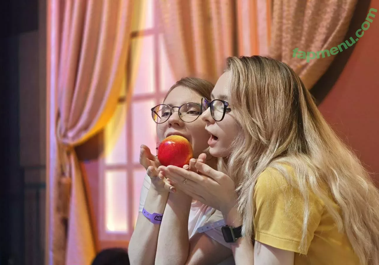 k0lenochka nude photo #0050 (kolenochka__)