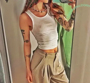 k99tie / k4444tie / katievcoole / n00dleheadd nude photo #0012