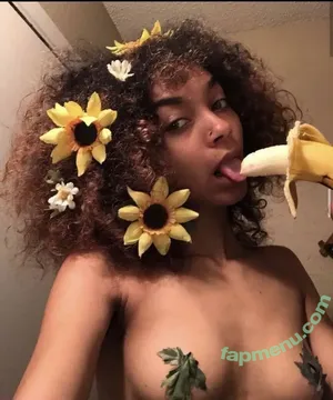 kaaisydinero / kaisytoes nude photo #0003