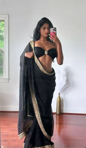 Kaaviya Sambasivam / kaavikiwi nude photo #0059