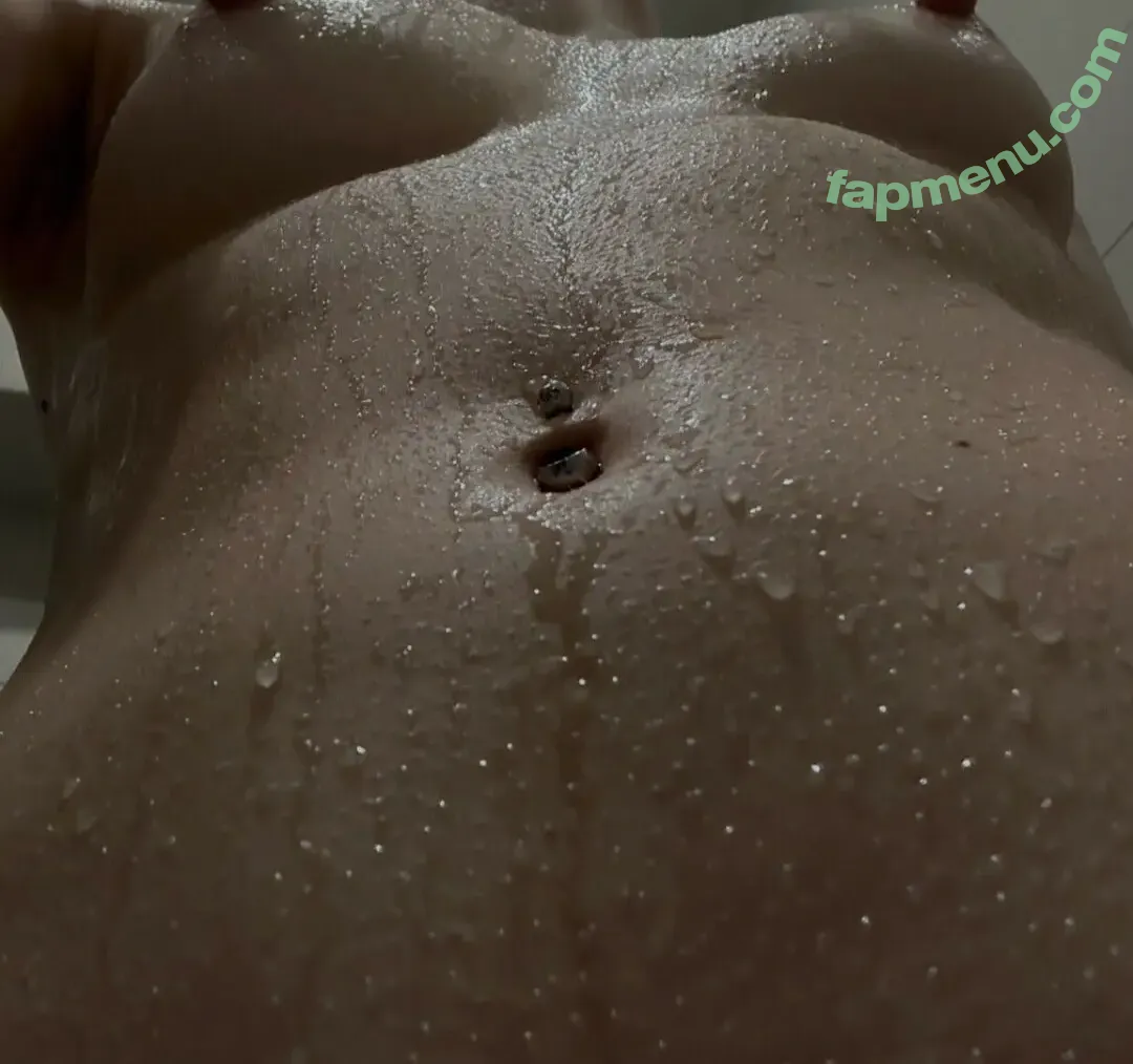 KabbiePatty nude photo #0063 (dailykrabbypatty)