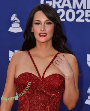 Kacey Musgraves / heavenlyyhazel / spaceykacey nude photo #0443