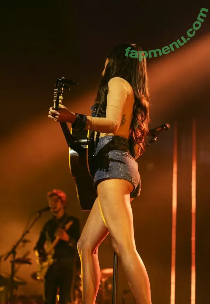 Kacey Musgraves nude photo #0109 (heavenlyyhazel / spaceykacey)