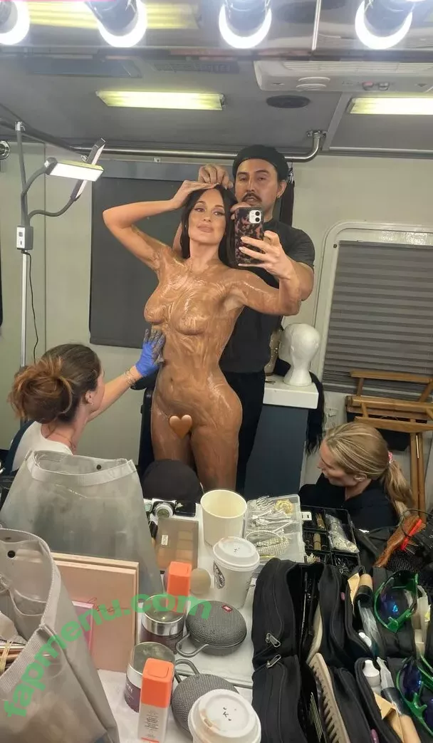 Kacey Musgraves nude photo #0159 (spaceykacey)