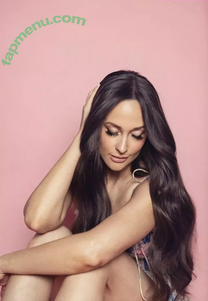 Kacey Musgraves nude photo #0174 (spaceykacey)