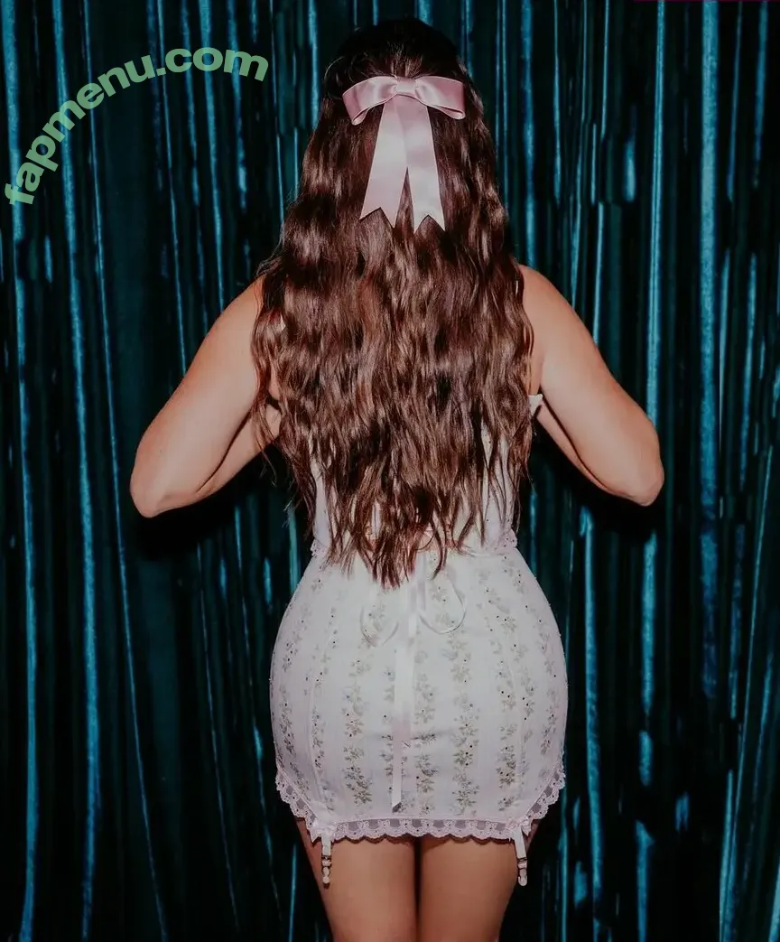 Kacey Musgraves nude photo #0388 (heavenlyyhazel / spaceykacey)