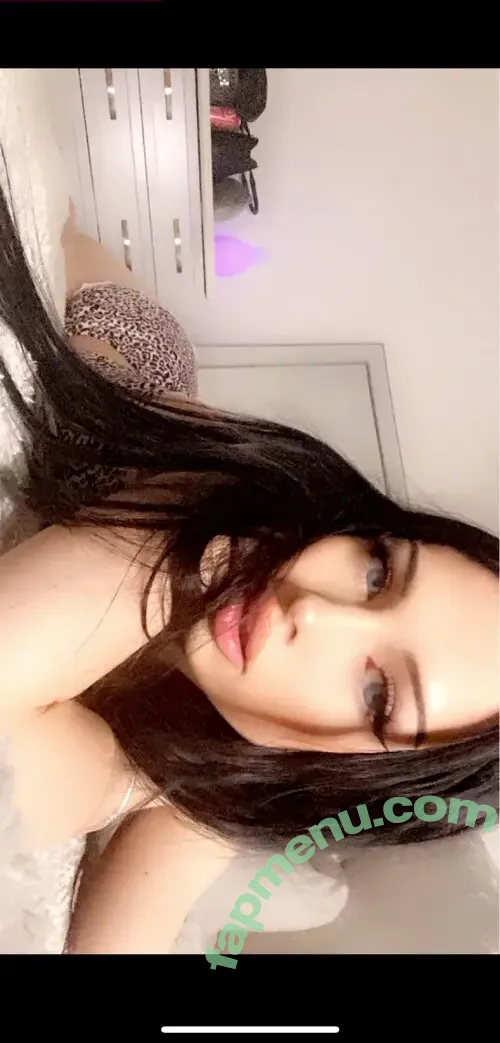 kacimills nude photo #0010 (kacimillsxo / mini_millsx)