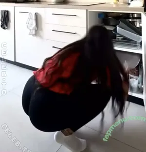 Kaderimxx nude photo #0045