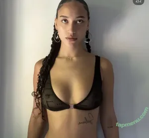 Kaeladeshae nude photo #0007
