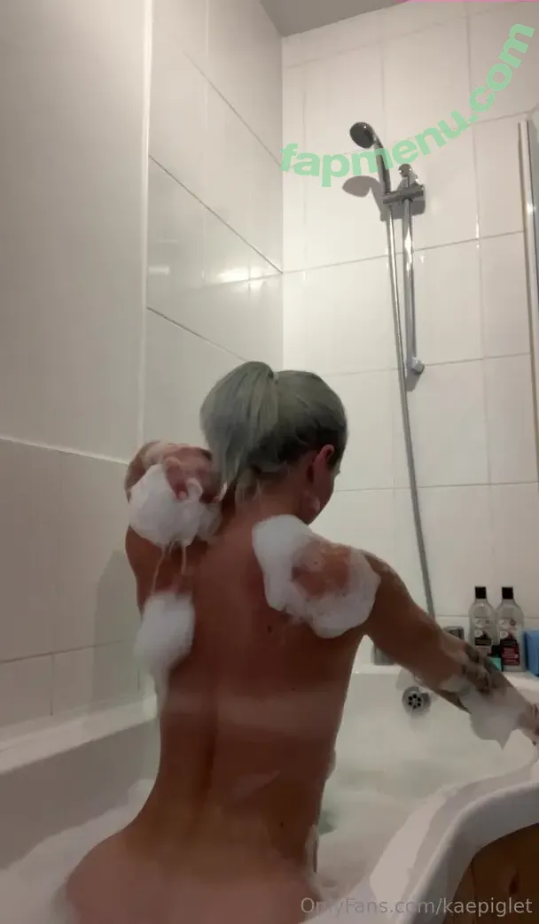 kaepiglet nude photo #0002 (kaelynlelonde_)