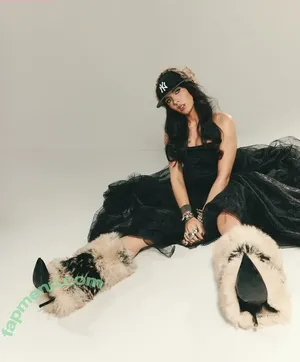 Kaeyra nude photo #0022