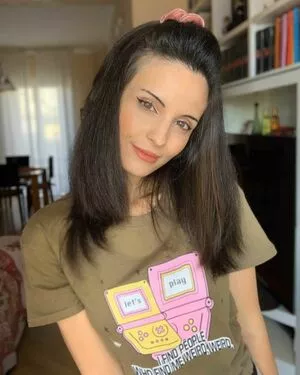 Kafkanya / danilacattani nude photo #0325