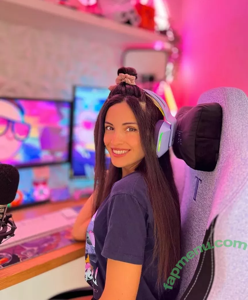 Kafkanya nude photo #0124 (danilacattani)