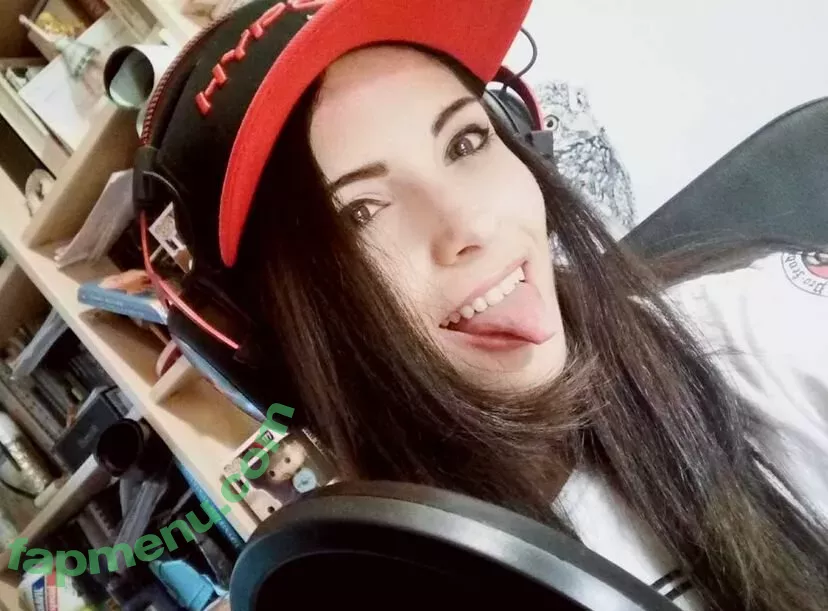 Kafkanya nude photo #0294 (danilacattani)