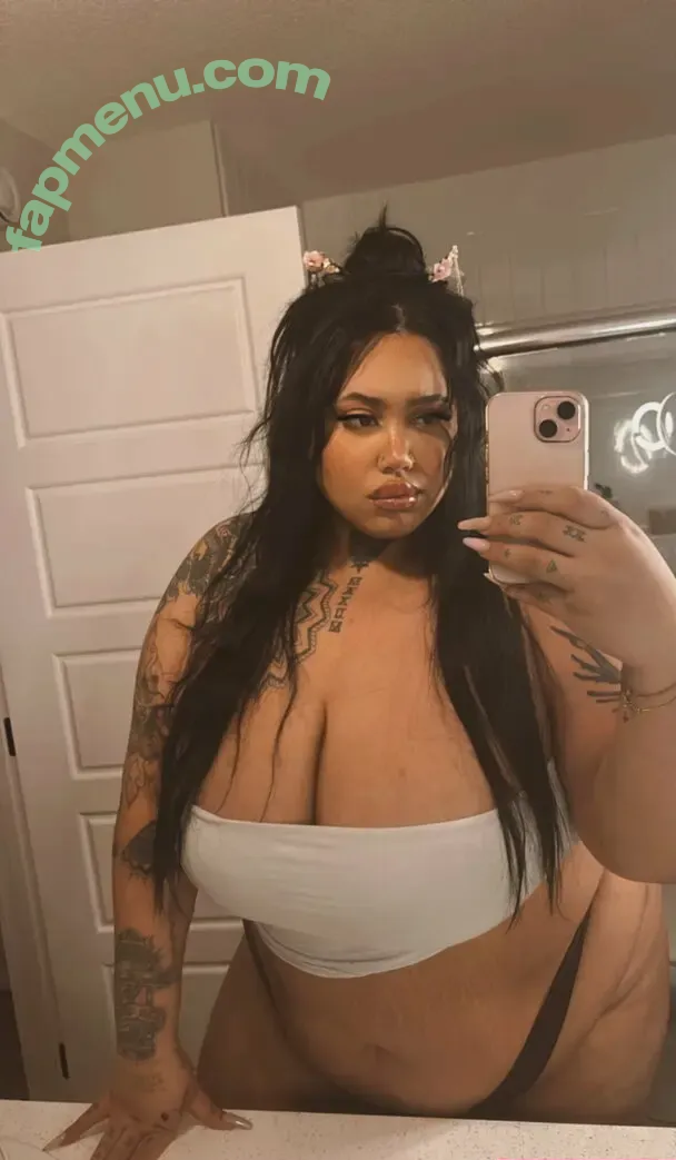 kahlixxx nude photo #0010 (_.kahlixx)