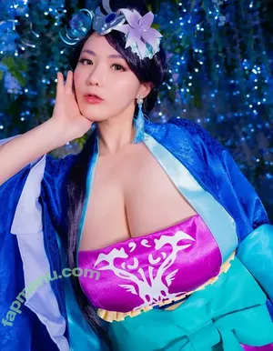 Kaho Shibuya / Shibukaho nude photo #3543