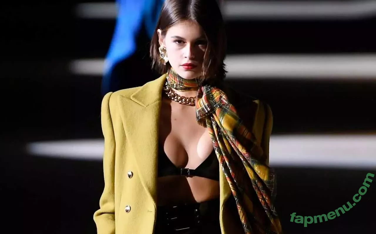 Kaia Gerber nude photo #0765 (KaiaGerber)