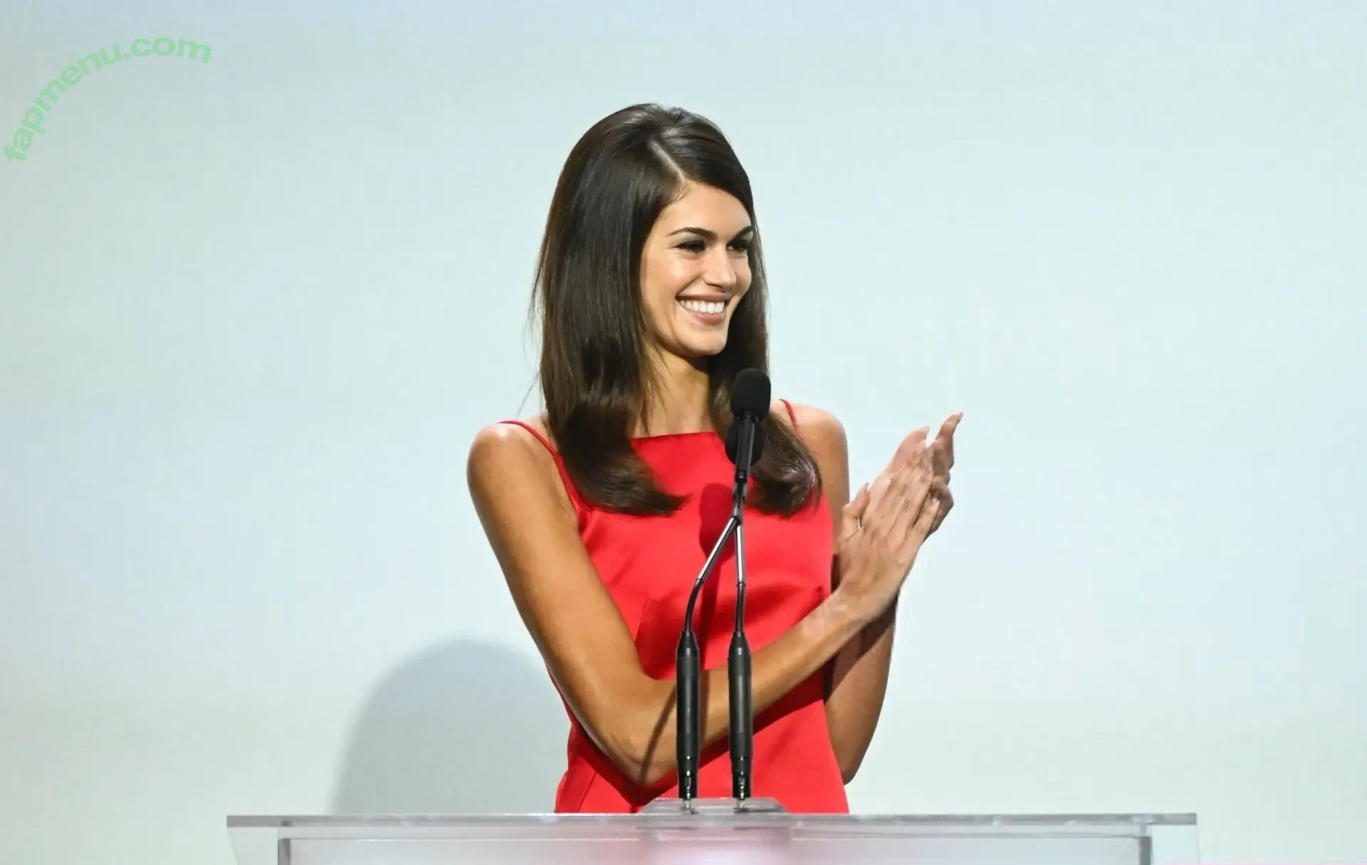 Kaia Gerber nude photo #1204 (KaiaGerber)