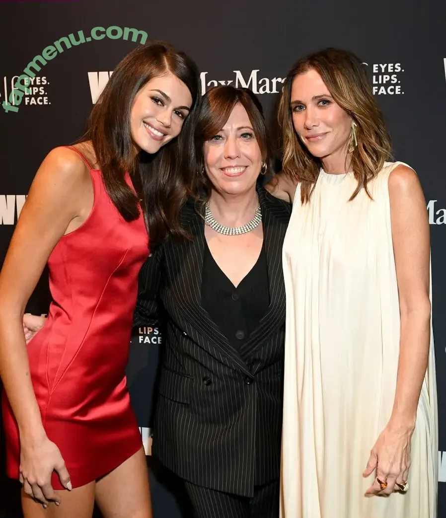 Kaia Gerber nude photo #1208 (KaiaGerber)