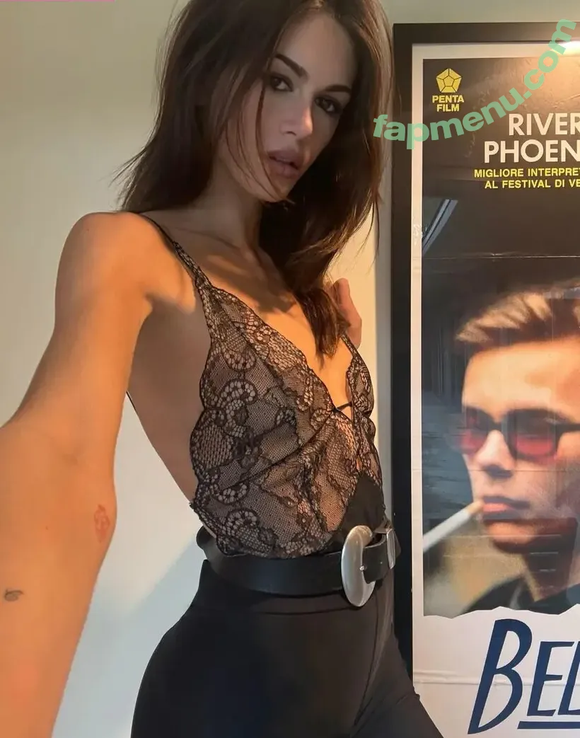 Kaia Gerber nude photo #1363 (KaiaGerber)