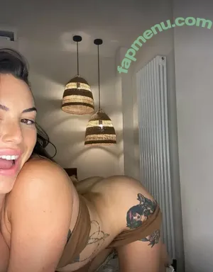  nude photo #0003