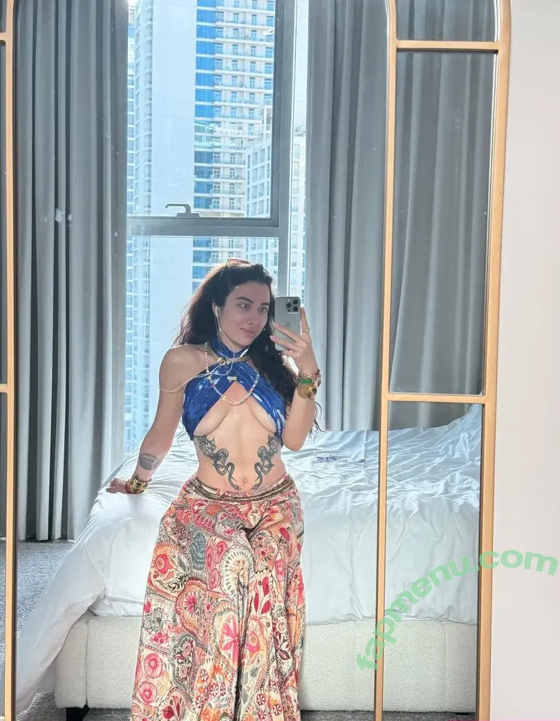 kaira_xaen nude photo #0003 (xaen_kara)