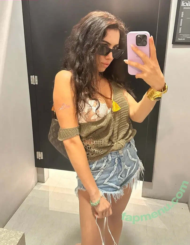 kaira_xaen nude photo #0095 (xaen_kara)