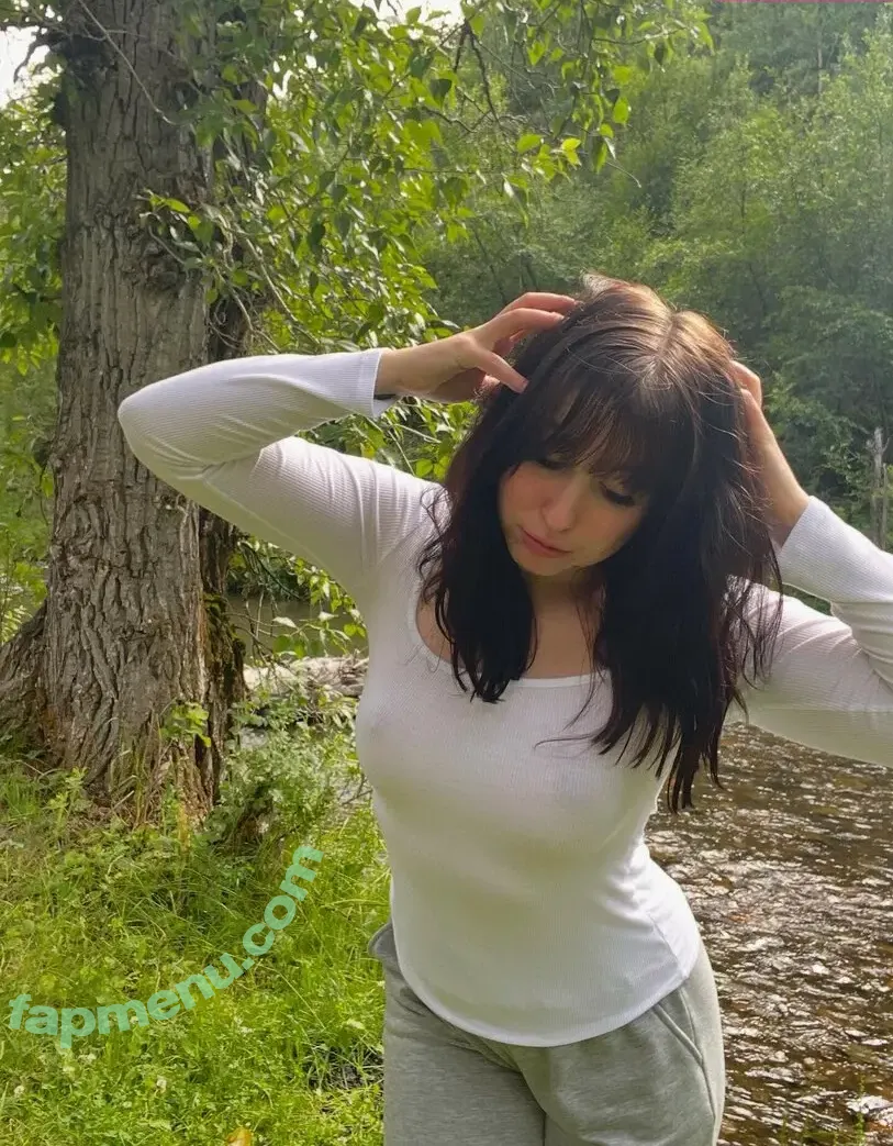 kairisshenanigans nude photo #0034 (goodluckcarli / kairi130)