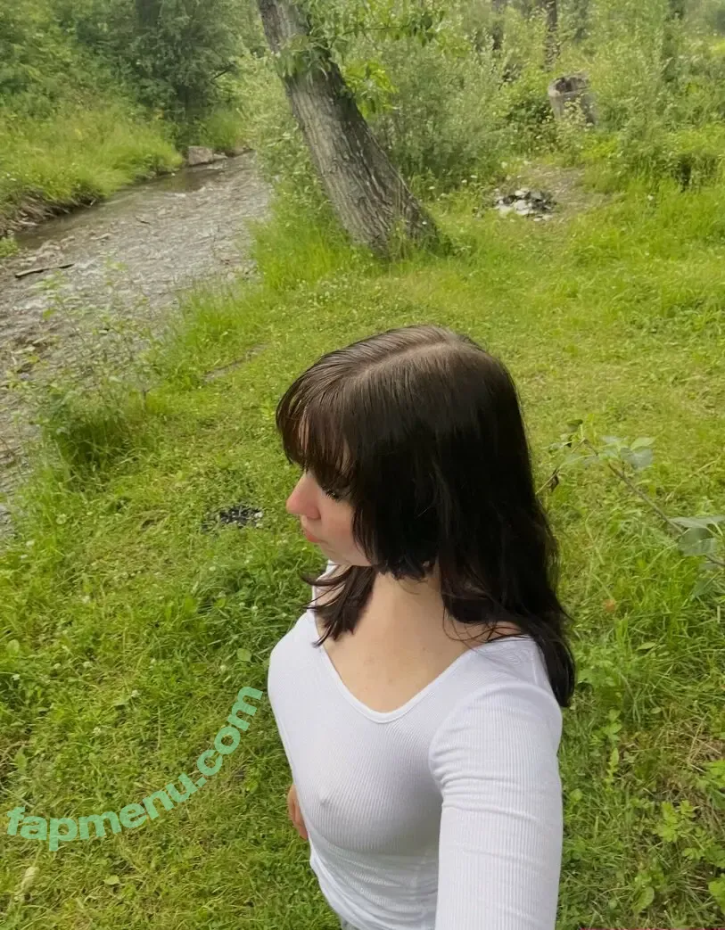 kairisshenanigans nude photo #0036 (goodluckcarli / kairi130)