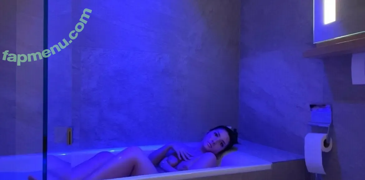 Kait Marie nude photo #0063 (Katiebabbbyyy)