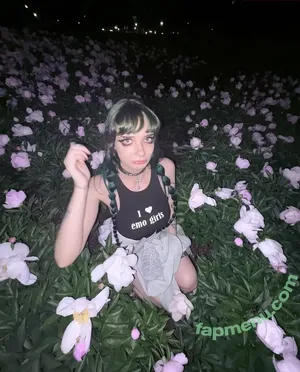 kaitfuckinglyn / dollfacekait nude photo #0004