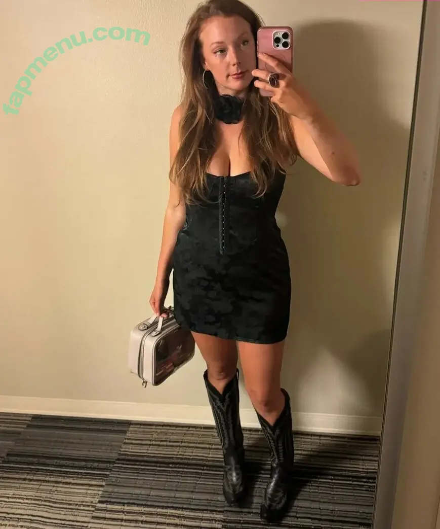 Kaitlin Butts nude photo #0006 (kaitlinbutts)