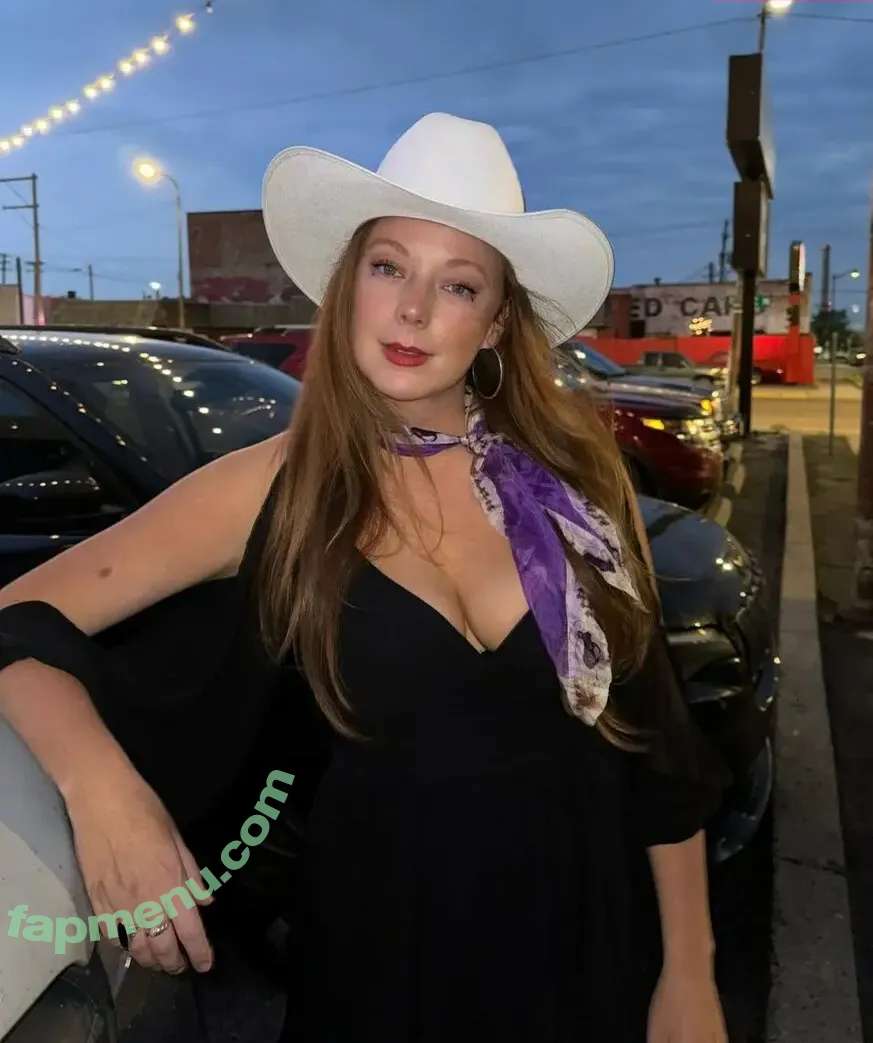 Kaitlin Butts nude photo #0007 (kaitlinbutts)