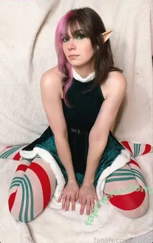Kaitlin Witcher / kaitlinwitcher / piddleass nude photo #0722