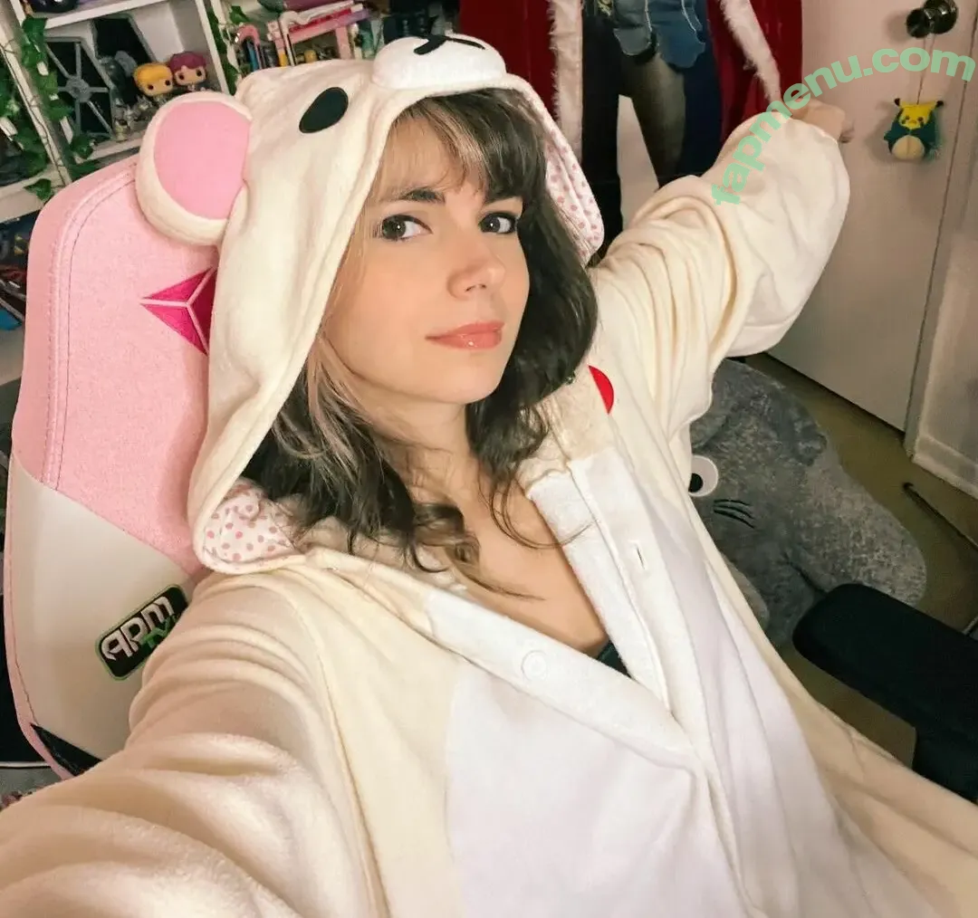 Kaitlin Witcher nude photo #0694 (KaitlinWitcher / Piddleass)