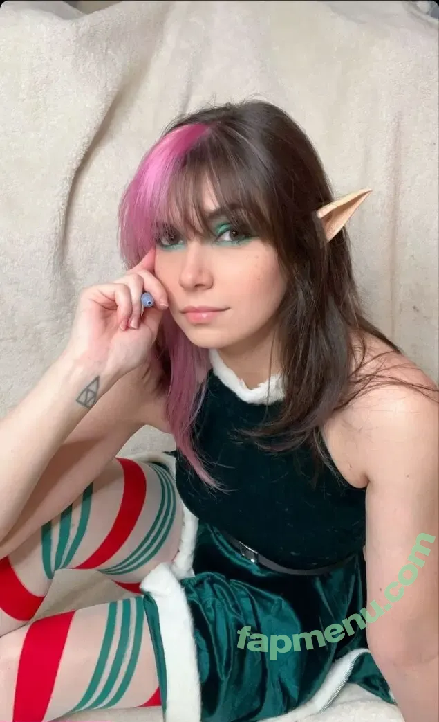 Kaitlin Witcher nude photo #0712 (kaitlinwitcher / piddleass)