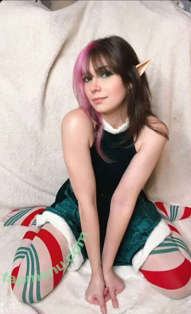 Kaitlin Witcher nude photo #0724 (kaitlinwitcher / piddleass)