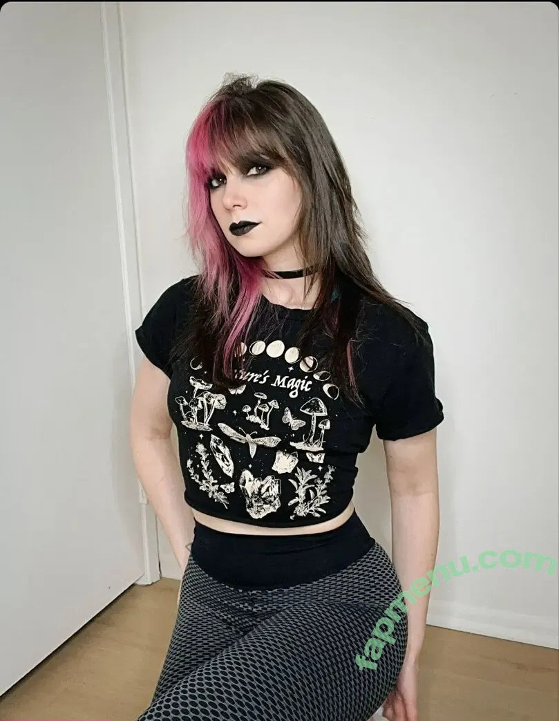 Kaitlin Witcher nude photo #0924 (kaitlinwitcher / piddleass)