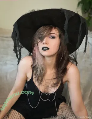 Kaitlin Witcher / kaitlinwitcher / piddleass nude photo #1066
