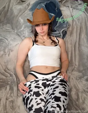 Kaitlin Witcher / kaitlinwitcher / piddleass nude photo #1076