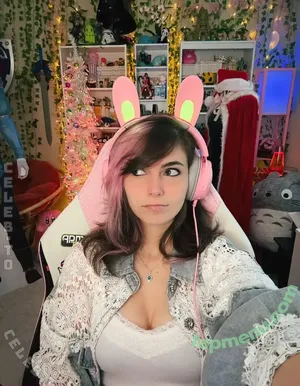 Kaitlin Witcher / kaitlinwitcher / piddleass nude photo #1495