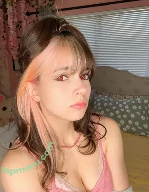 Kaitlin Witcher / KaitlinWitcher / piddleass nude photo #1578