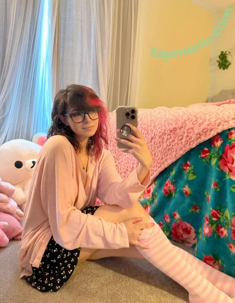 Kaitlin Witcher nude photo #1128 (kaitlinwitcher / piddleass)