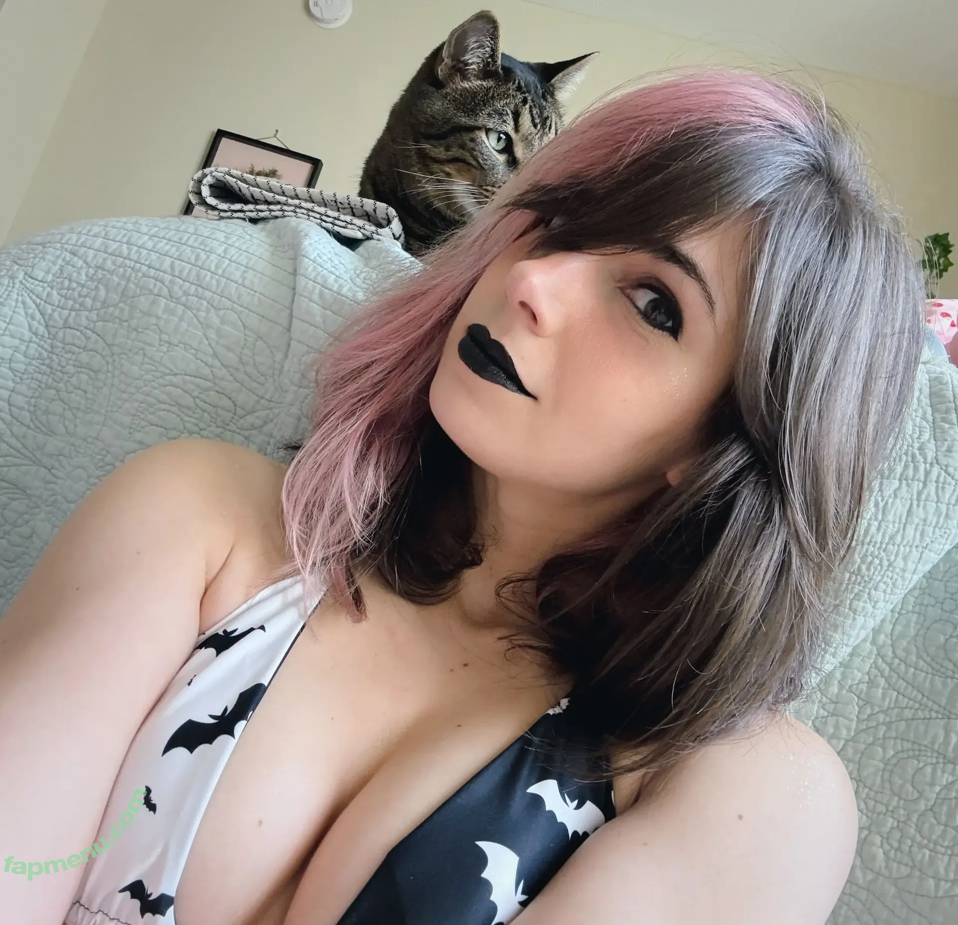 Kaitlin Witcher nude photo #1229 (kaitlinwitcher / piddleass)