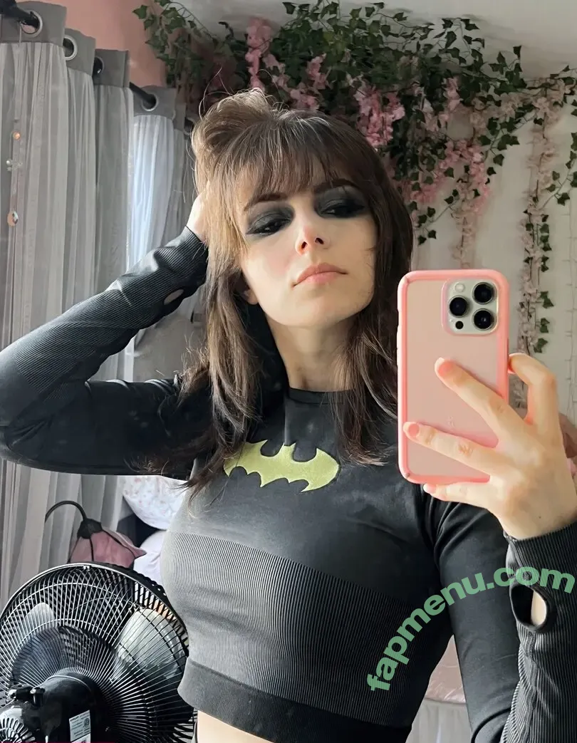 Kaitlin Witcher nude photo #1404 (kaitlinwitcher / piddleass)