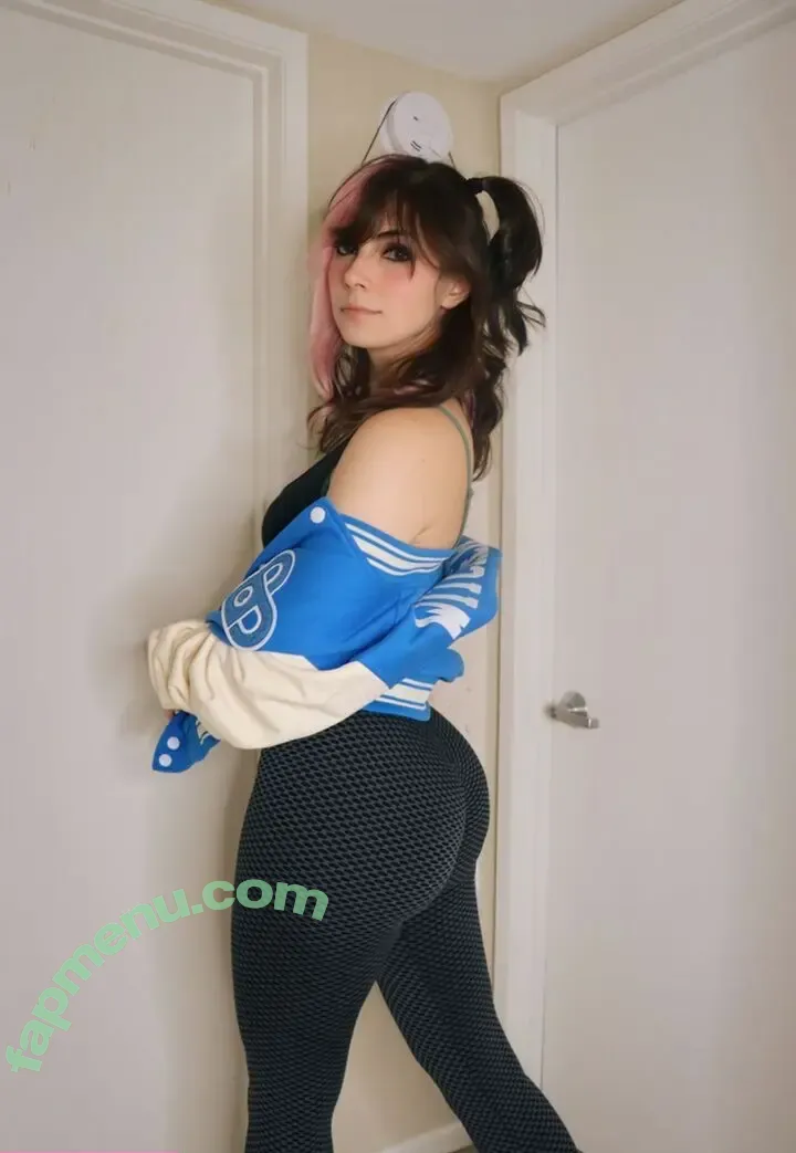 Kaitlin Witcher nude photo #1559 (KaitlinWitcher / piddleass)