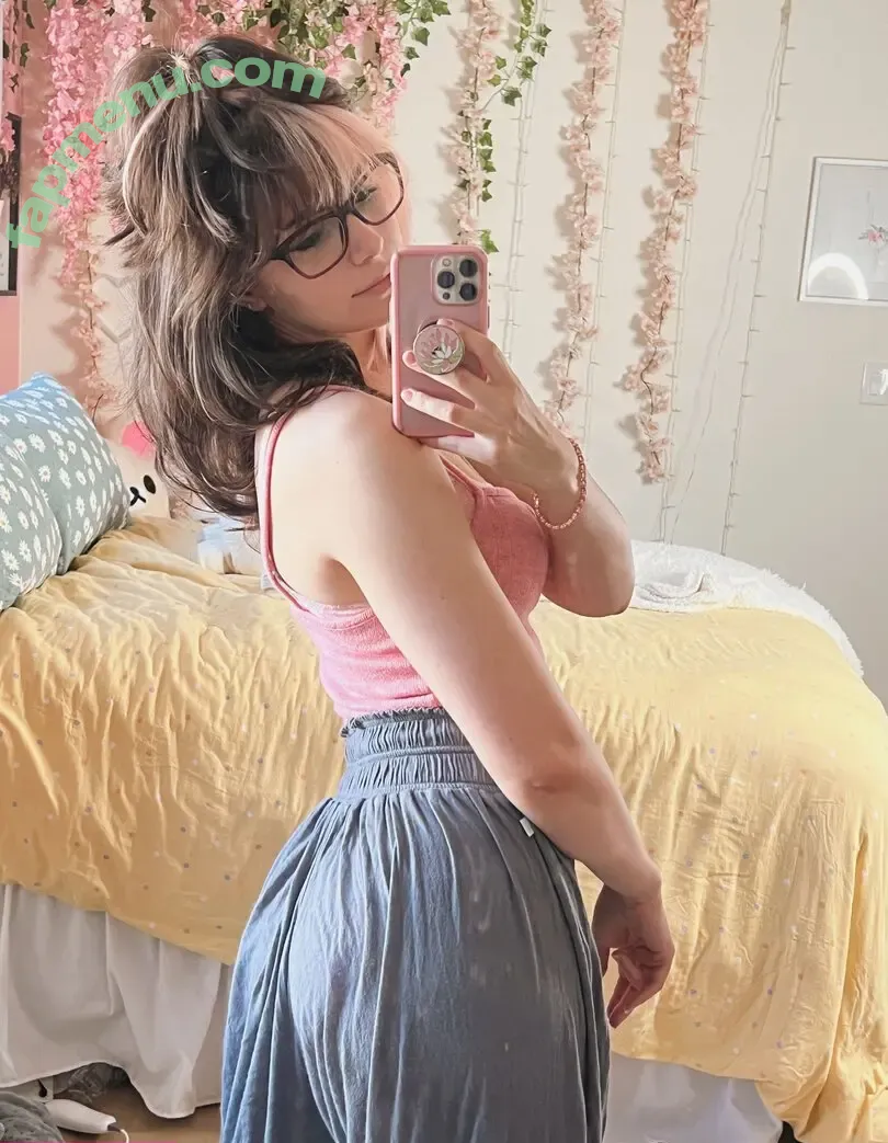 Kaitlin Witcher nude photo #1568 (KaitlinWitcher / piddleass)